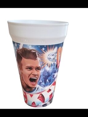 Graphic Sports Fan Cup in White